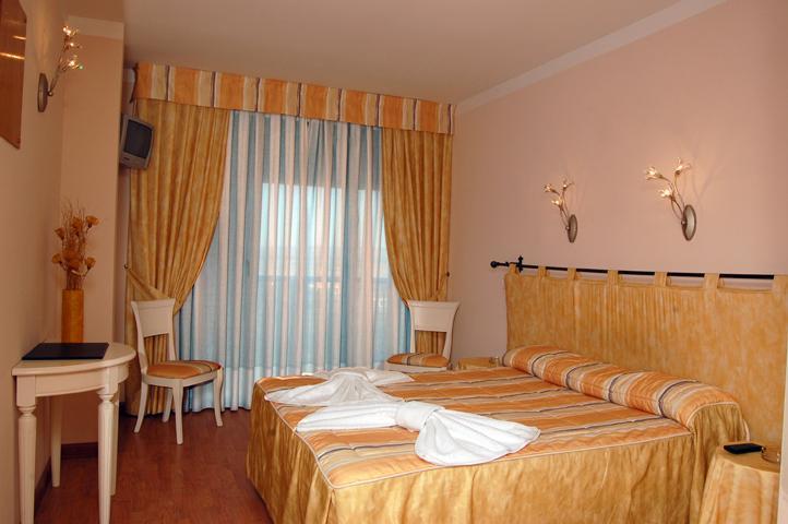 Hostal Stop Cantalejo Pokój zdjęcie