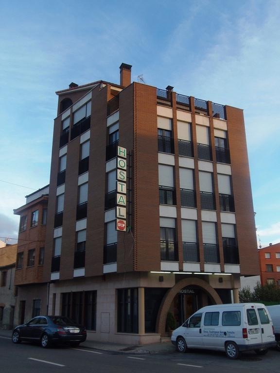 Hostal Stop Cantalejo Zewnętrze zdjęcie